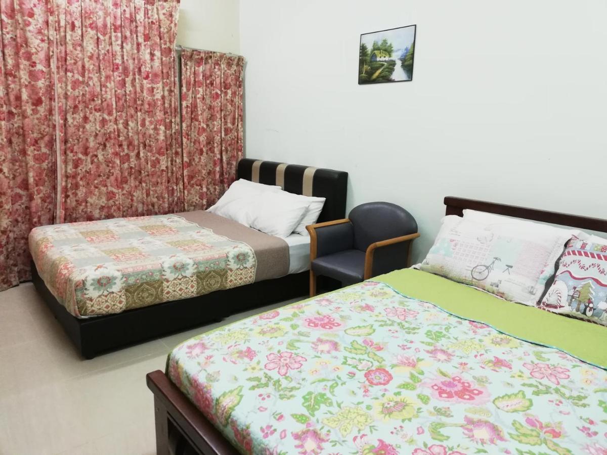 Daisyinn Budget Hotel Kuala Terengganu Kampong Gong Badak Buitenkant foto