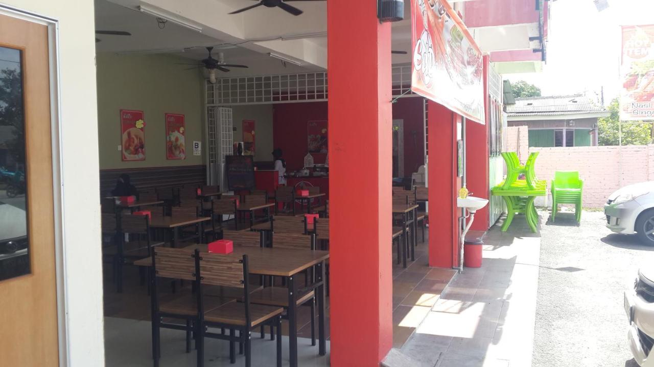 Daisyinn Budget Hotel Kuala Terengganu Kampong Gong Badak Buitenkant foto